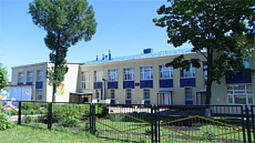 Входная группа Детский сад № 107.  Азина,  277а